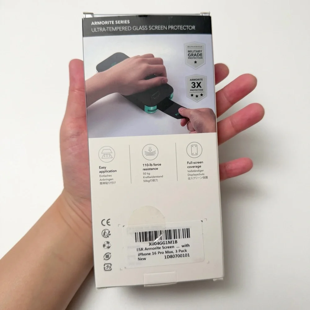 ESR UltraTempered GlassScreenProtector (!two left!) +ESR iPhone 16 pro max case